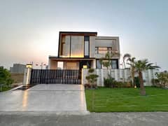 One Kanal Ultra Modern Luxury Fully Furnished House