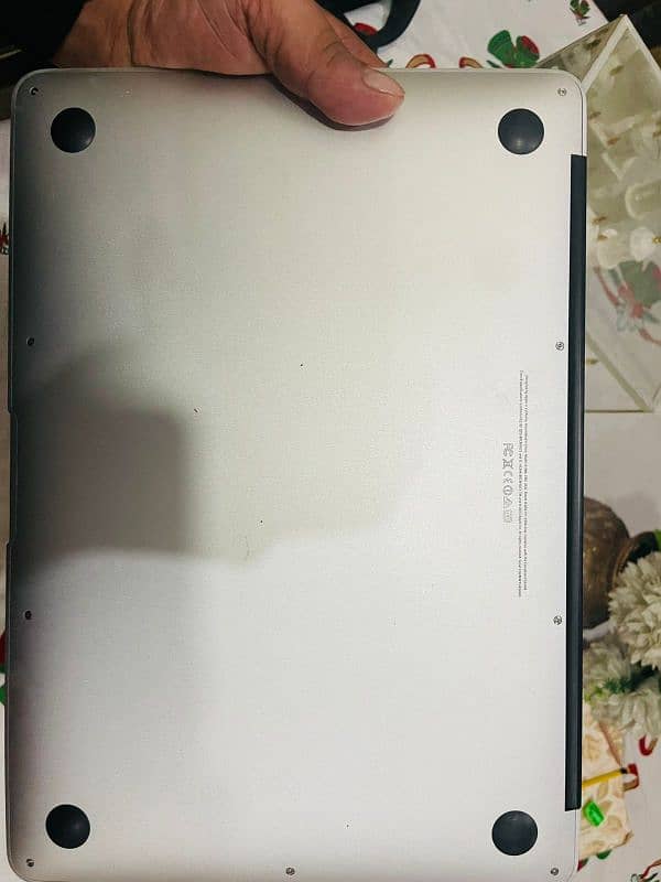 MACBOOK Air 10