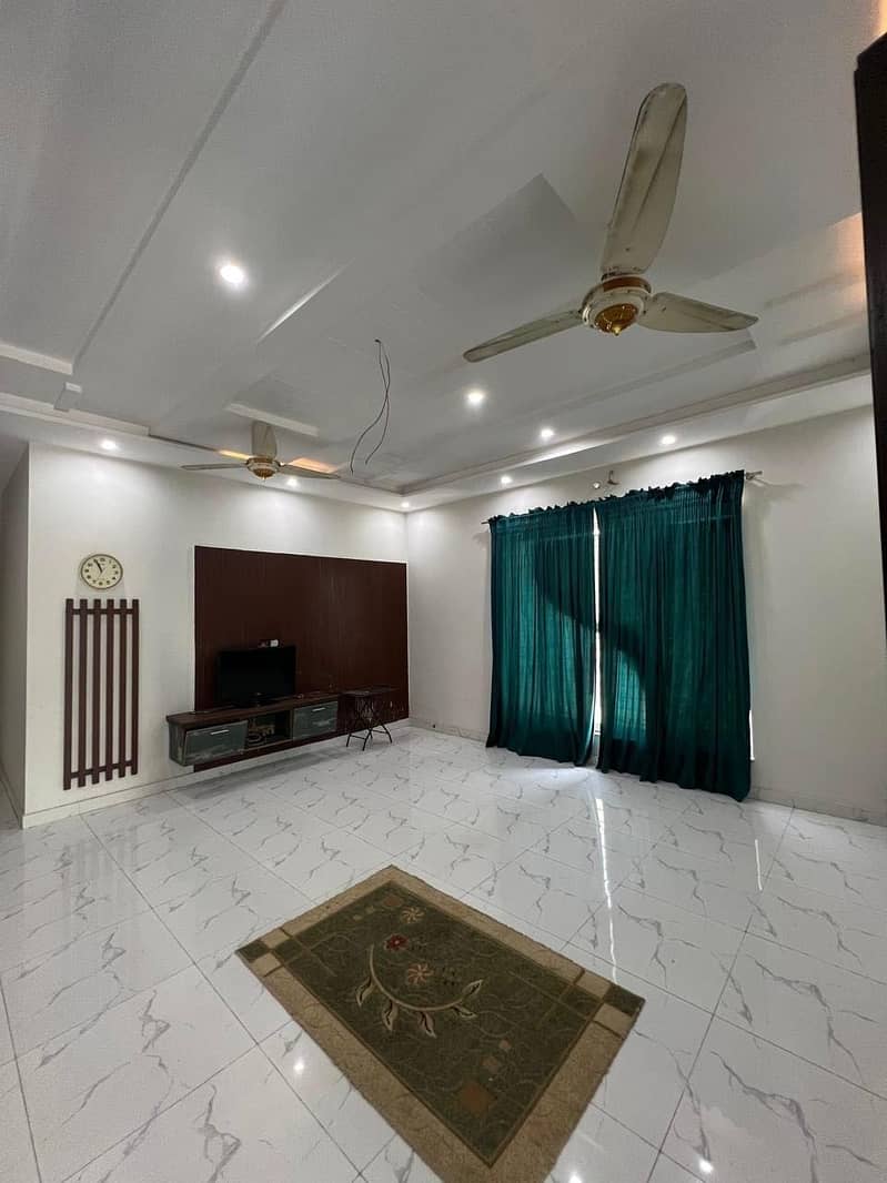 FACING PARK ONE KANAL HOUSE NEAR DHA PHASE 7, AVAILABLE FOR SALE 22