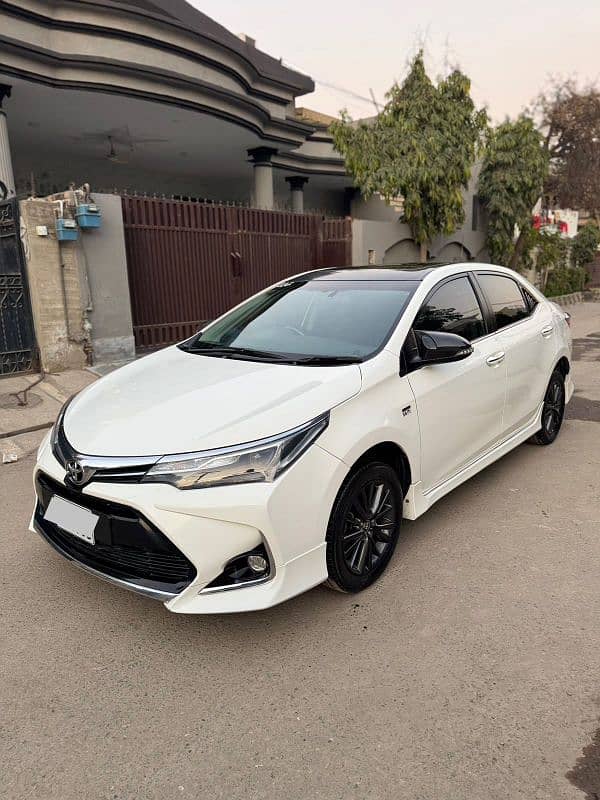 Toyota Altis Grande 2022 2