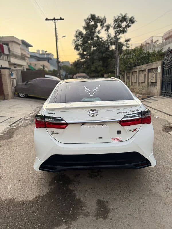 Toyota Altis Grande 2022 13