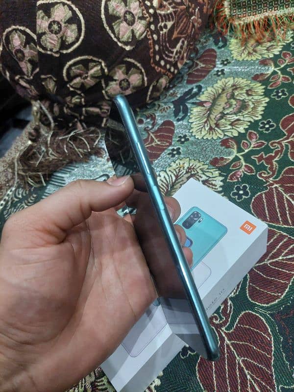 Redmi note 10 4/128 with box urgent sale 2