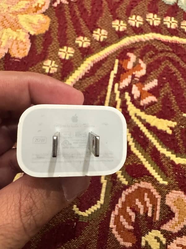 iPhone 15pro max original charger 1