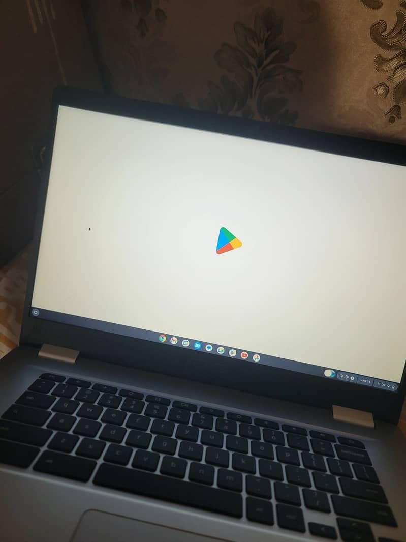 Asus Laptop ChromeBook O. S 64GB 1