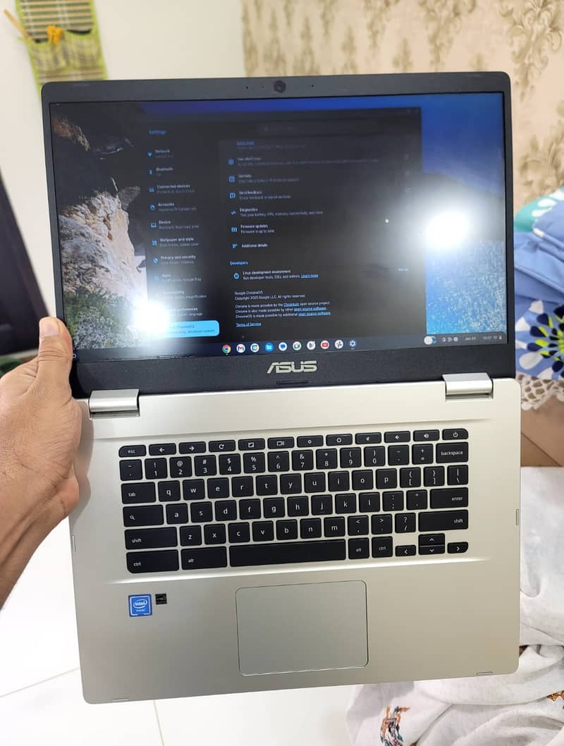 Asus Laptop ChromeBook O. S 64GB 8