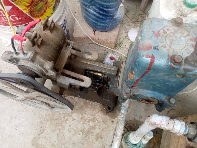 Mukhtalif Pani Boring Wali Motors aur Pumps For Sale 5