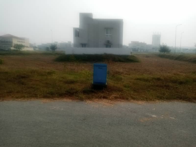 Residential Plot No. 684 For Sale In Dha Lahore Phase-8 Block-W 0