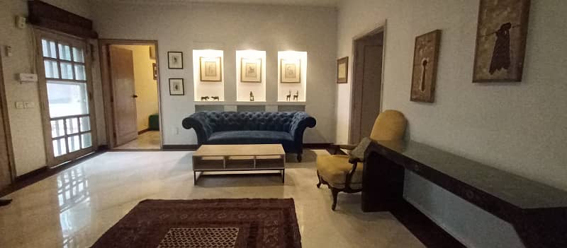 SEMI FURNISHED SPACIOUS APARTMENT 12