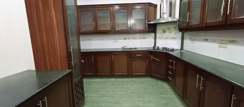 FURNISHED ACCOMODATION Portion For rent 10