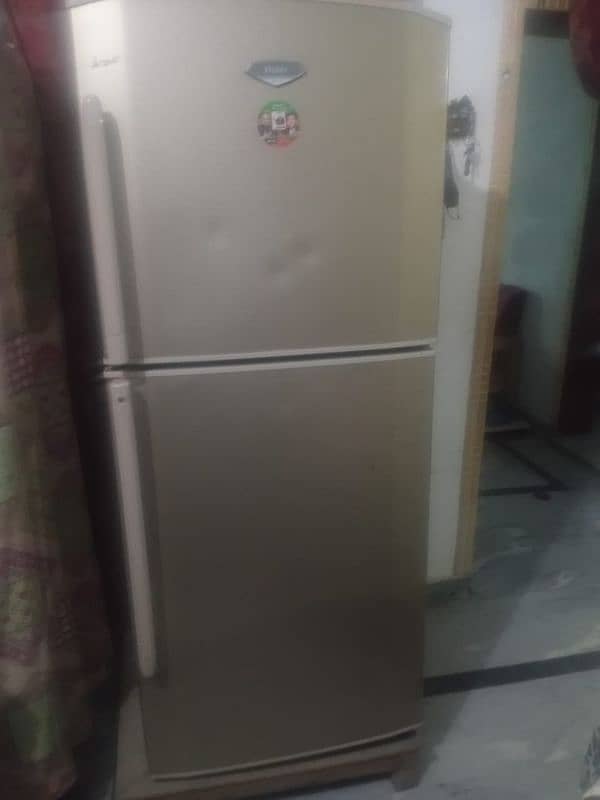 Haier fridge full size 0