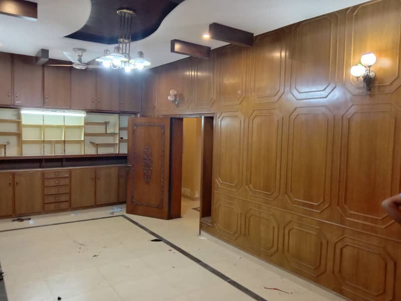 Kanal Beautiful House Available For Sale 9