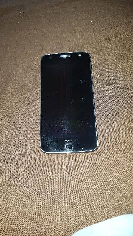 moto z force 4gb 32gb mint condition 1