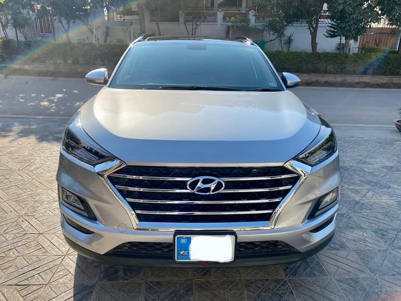 Hyundai Tucson AWD A/T Ultimate 0