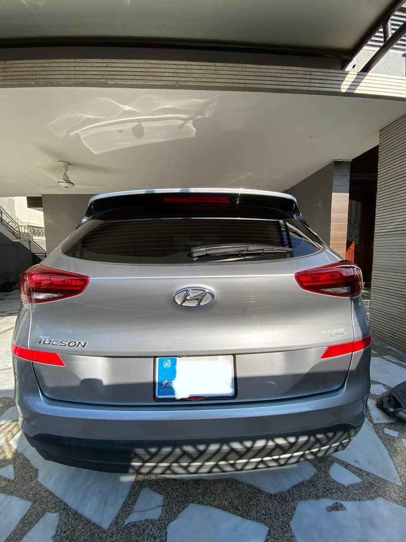 Hyundai Tucson AWD A/T Ultimate 9