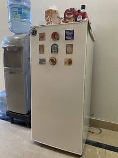 Dawalence room Refrigerator for sale in 10/10 condition