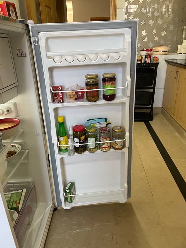 Dawalence room Refrigerator for sale in 10/10 condition 3