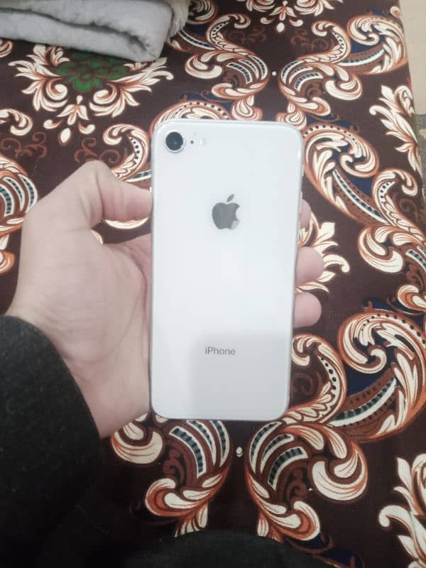 iPhone 8 for sale 3