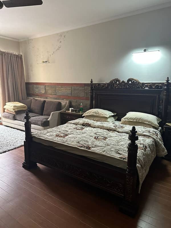 2 Kanal Fully Furnished House Ideal Location Phase 8 DHA 3