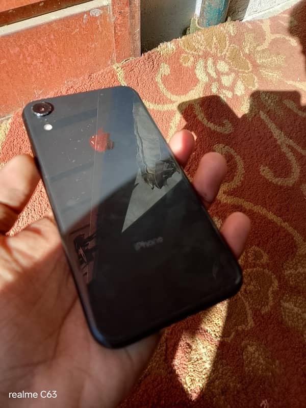 Apple IPhone XR Urgent sale 0