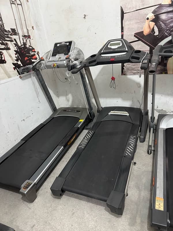 Running Treadmils Cycles Ellipticals Electric Machines | Butt Fitness 0