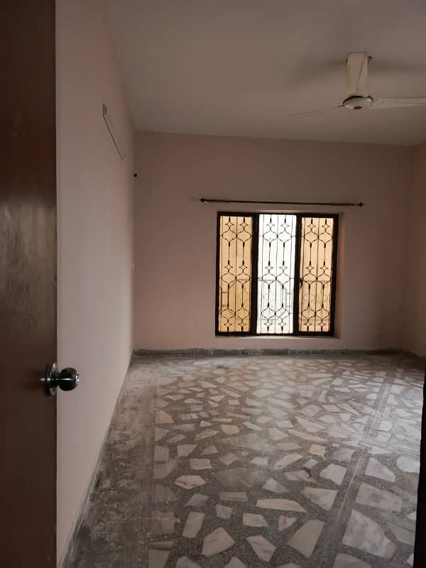 1 Kanal House For Sale In A Prime Location Of Phase 2 DHA Lahore 2