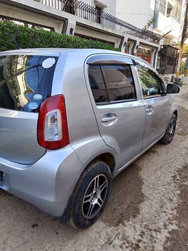 Toyota Passo 2015 / 2018 Automatic 10