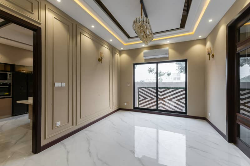 1 Kanal Lavish House With 100% Original Pics Available For Rent In DHA Lahore 16