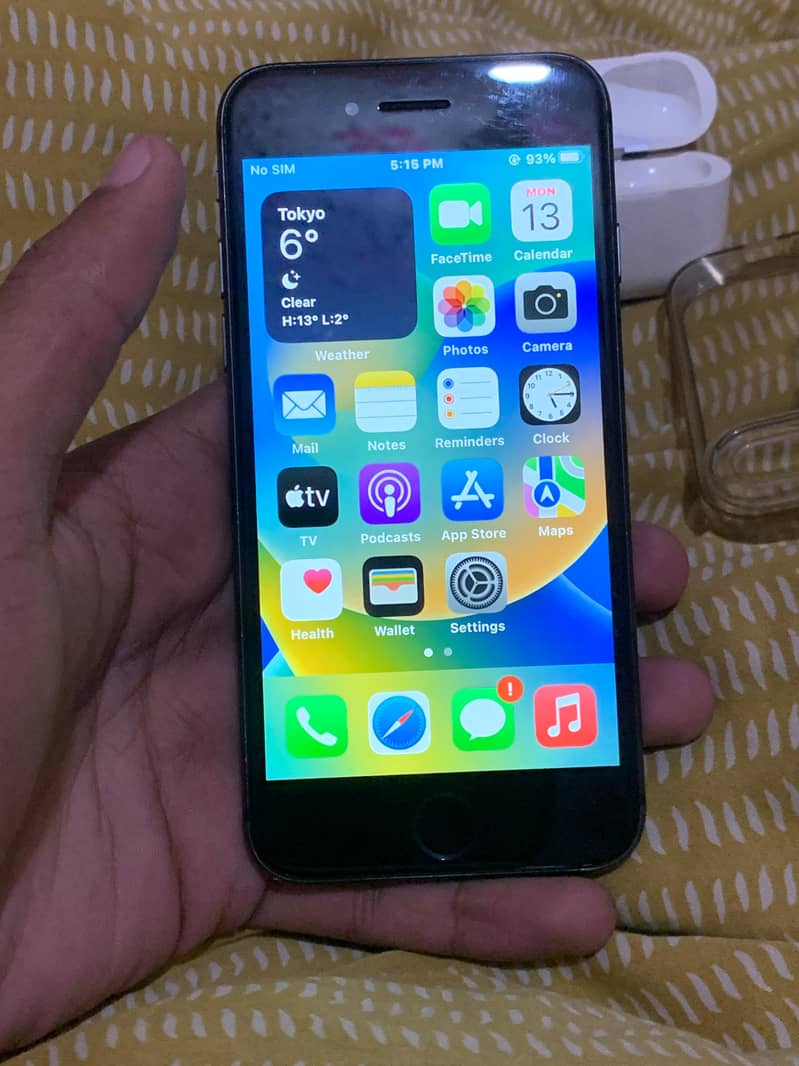 I phone 8 non pta  64gb 12