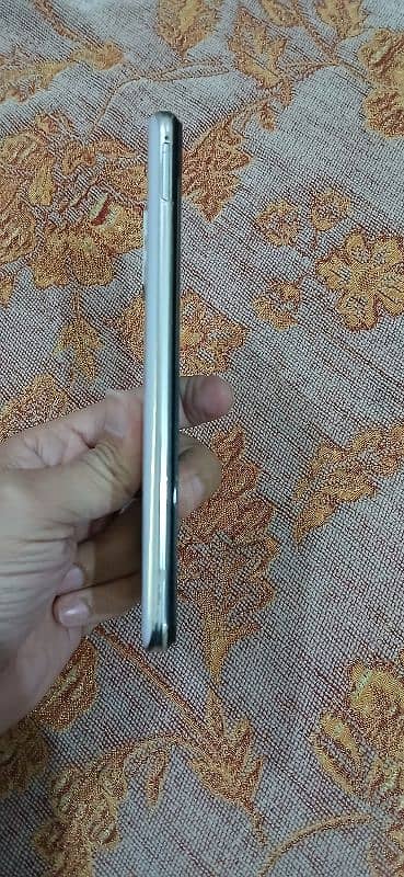 vivo V17 8/256GB 1