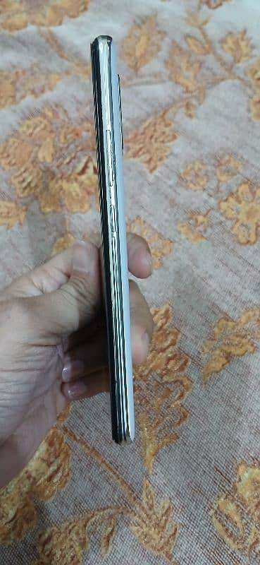 vivo V17 8/256GB 4