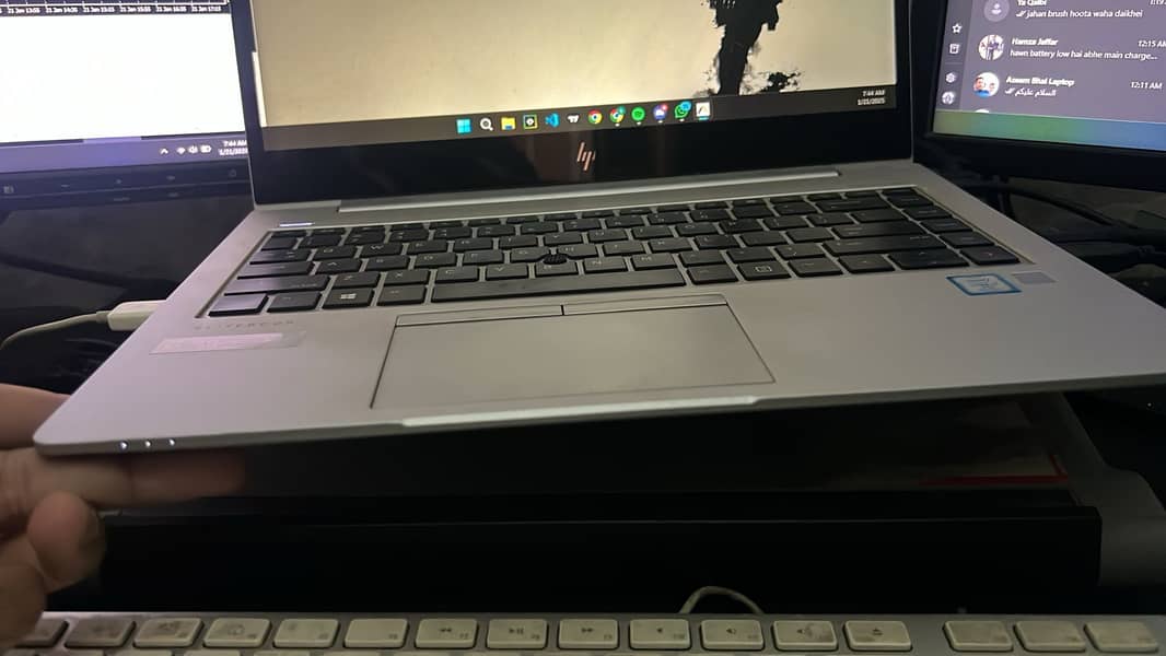 HP EliteBook 840 G5 touch and type 5