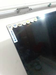 32" Lcd like brand neq