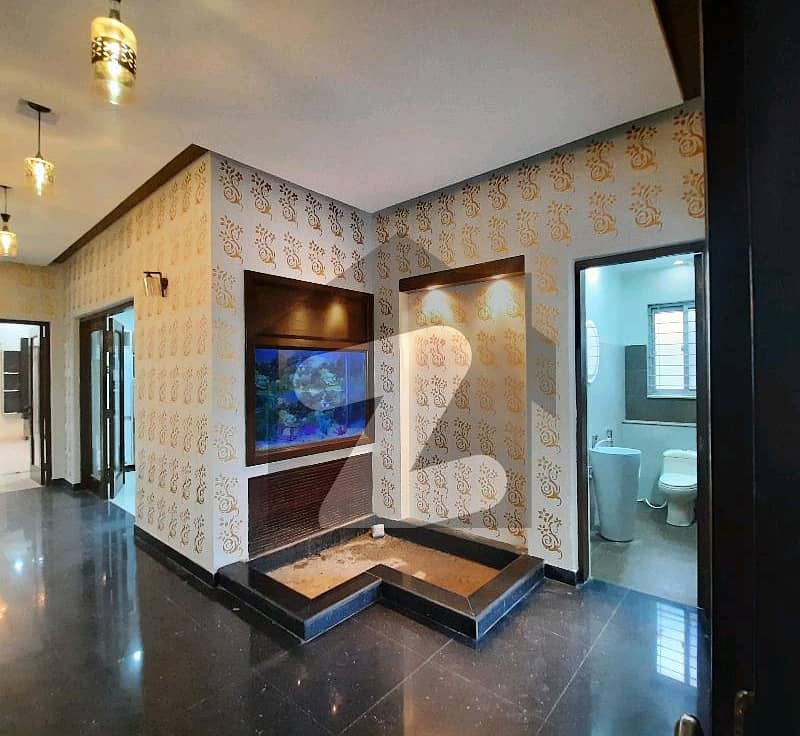 1 Kanal Corner Owner Builds Lavish House For Sale In Block D2 0