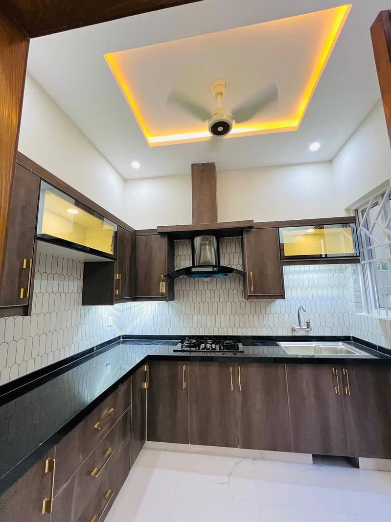 2 Kanal Brand New Bungalow On Very Hot Location With Cinema Hall Big Road 17