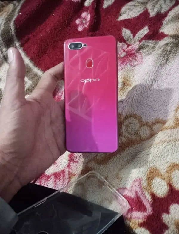 oppo F9 6GB Ram 64 GB builtan 1