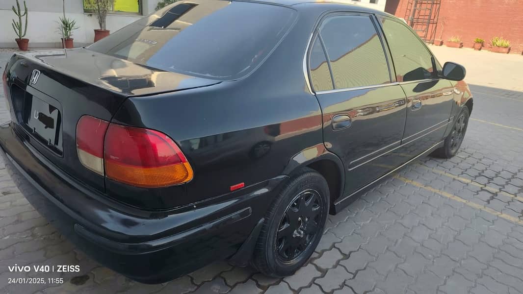 Honda Civic VTi 1998 3