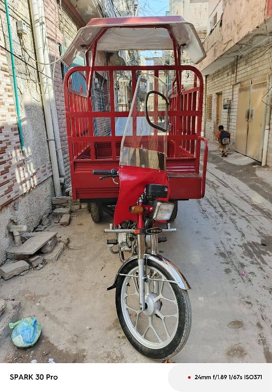 United Loader Rickshaw 100cc good condition 1