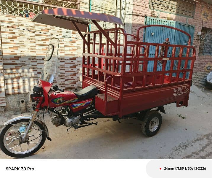 United Loader Rickshaw 100cc good condition 8