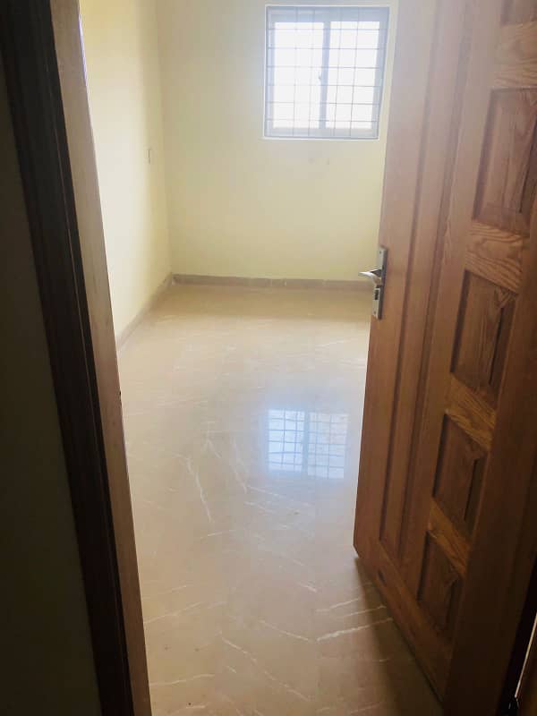 4.5MARLA HOUSE FOR SALE AT SADAAT TOWN 10