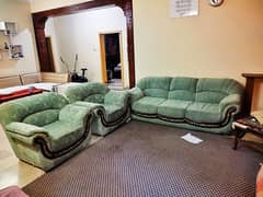 sofa set in good condition