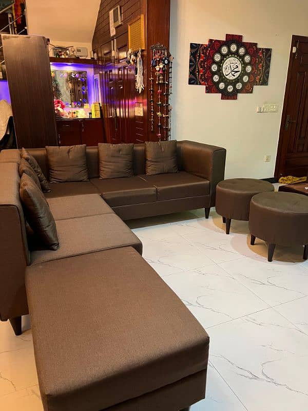 L-Shaped 7 seater sofa with 2 round sofa 3