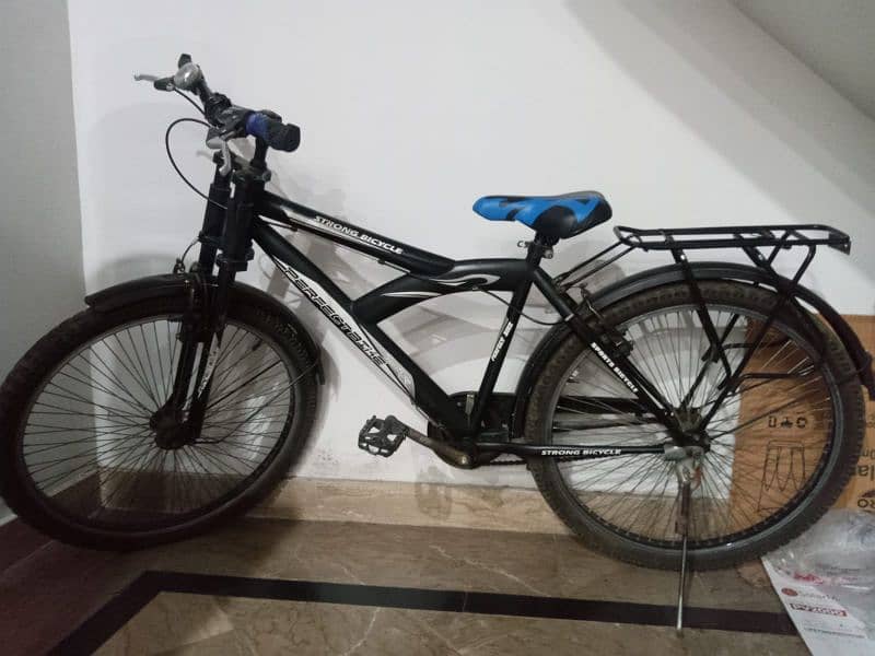 mountain bike 10/9 condition 24 inch 1