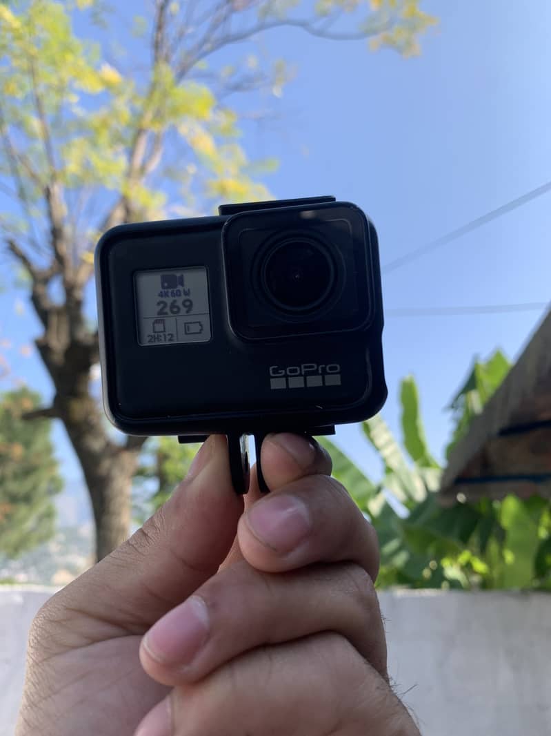 Go pro Hero 7 Boack 2