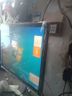 Dell 19 inch LCD 12 Day used