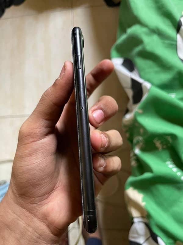 IPhone 7 32gb non pta all ok for sale whatsap 03123548719 3