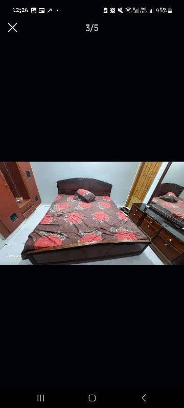 king size bed set, mirror table, 3 door almari 0