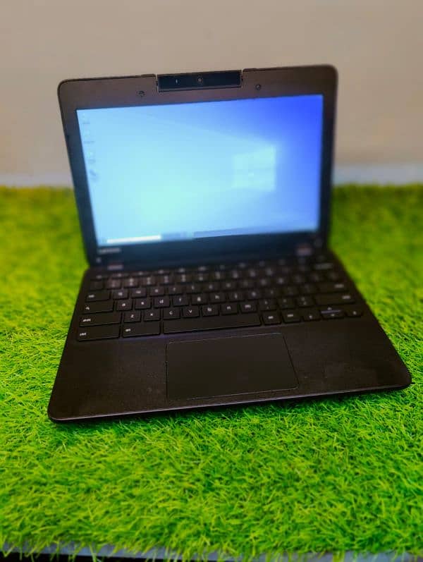 Lenovo N22 Chromebook Laptop 0