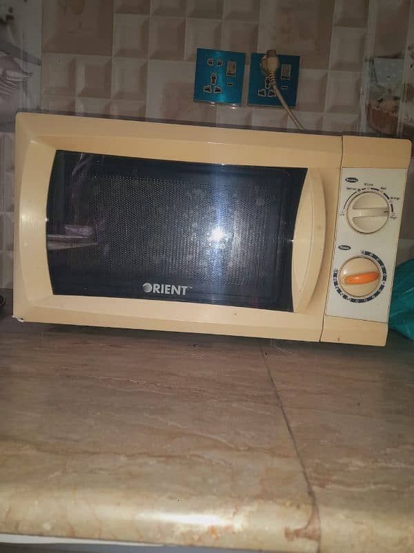 Microwave oven Orient 8