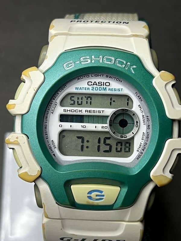 Orignal Japanese G-Shocks strap watches 1