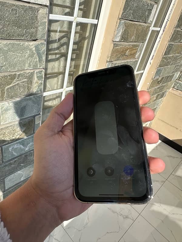 iphone xr converted 13 pro 2